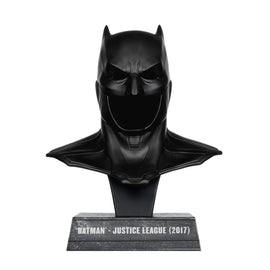 DC Direct Batman Justice League Cowl Replica 1:3 Scale - McFarlane Toys - 0