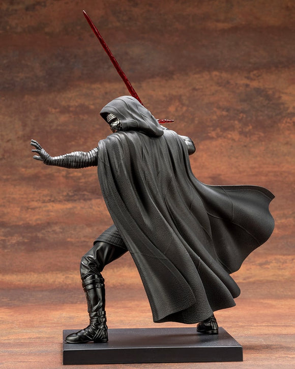 Kotobukiya Star Wars Kylo Ren ArtFX+ Statue SW159