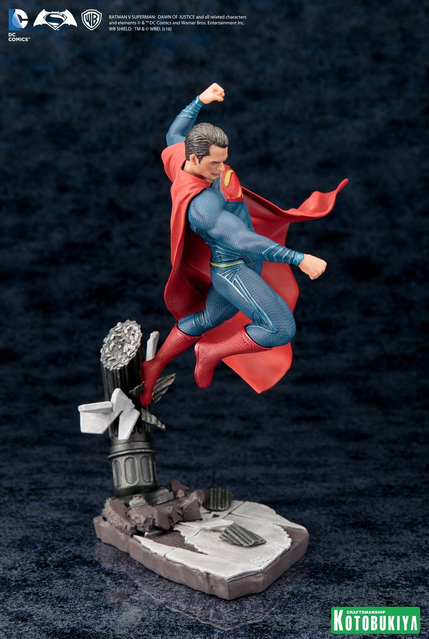 Kotobukiya DC Comics Batman v Superman Dawn of Justice SUPERMAN ARTFX+ Statue