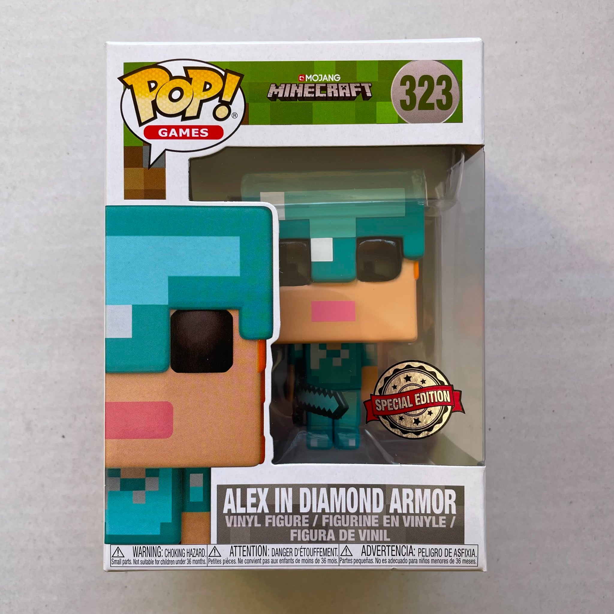 Funko Pop Minecraft Alex in Diamond Armor Special Edition - 323