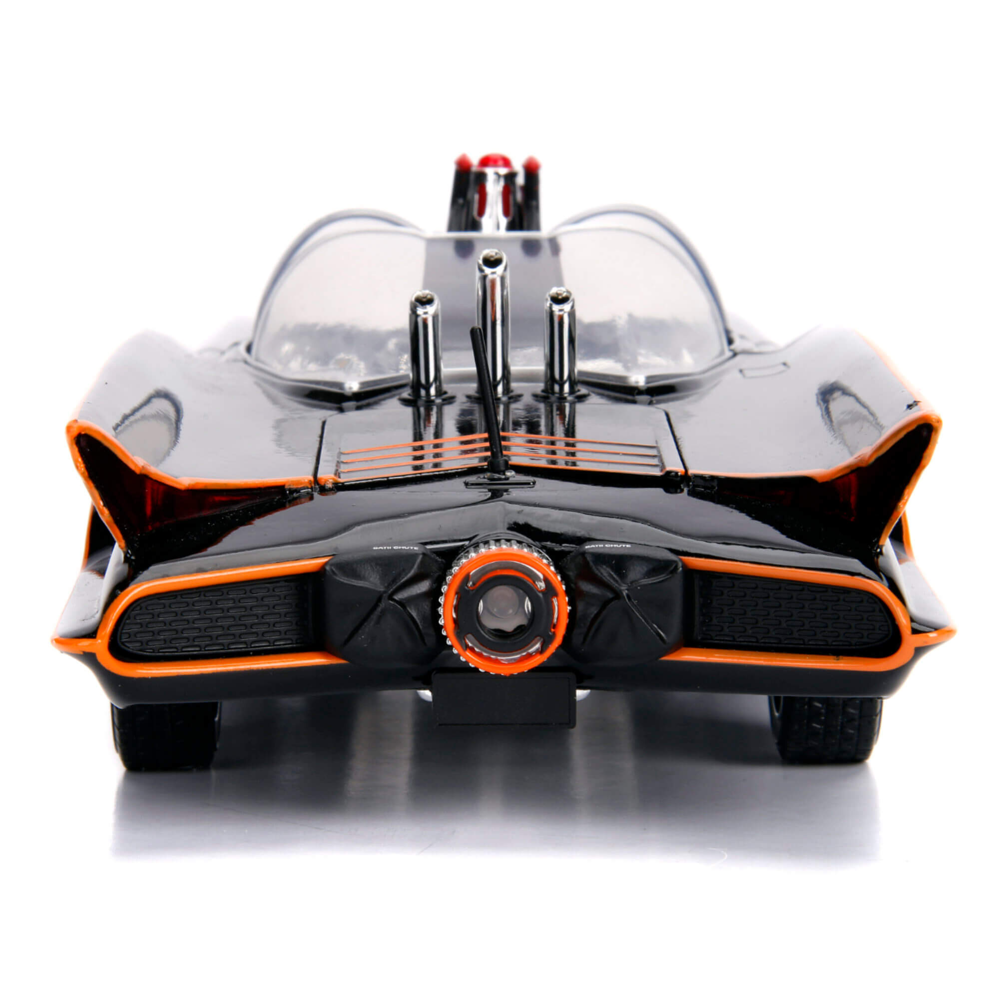 DC Comics Classic Diecast 1966 Batmobile 1:18 with Batman Robin Figs - Jada Toys