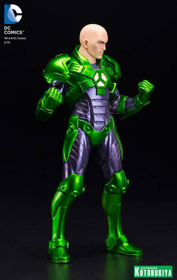 Kotobukiya DC Comics New 52 ARTFX+ Lex Luthor Statue