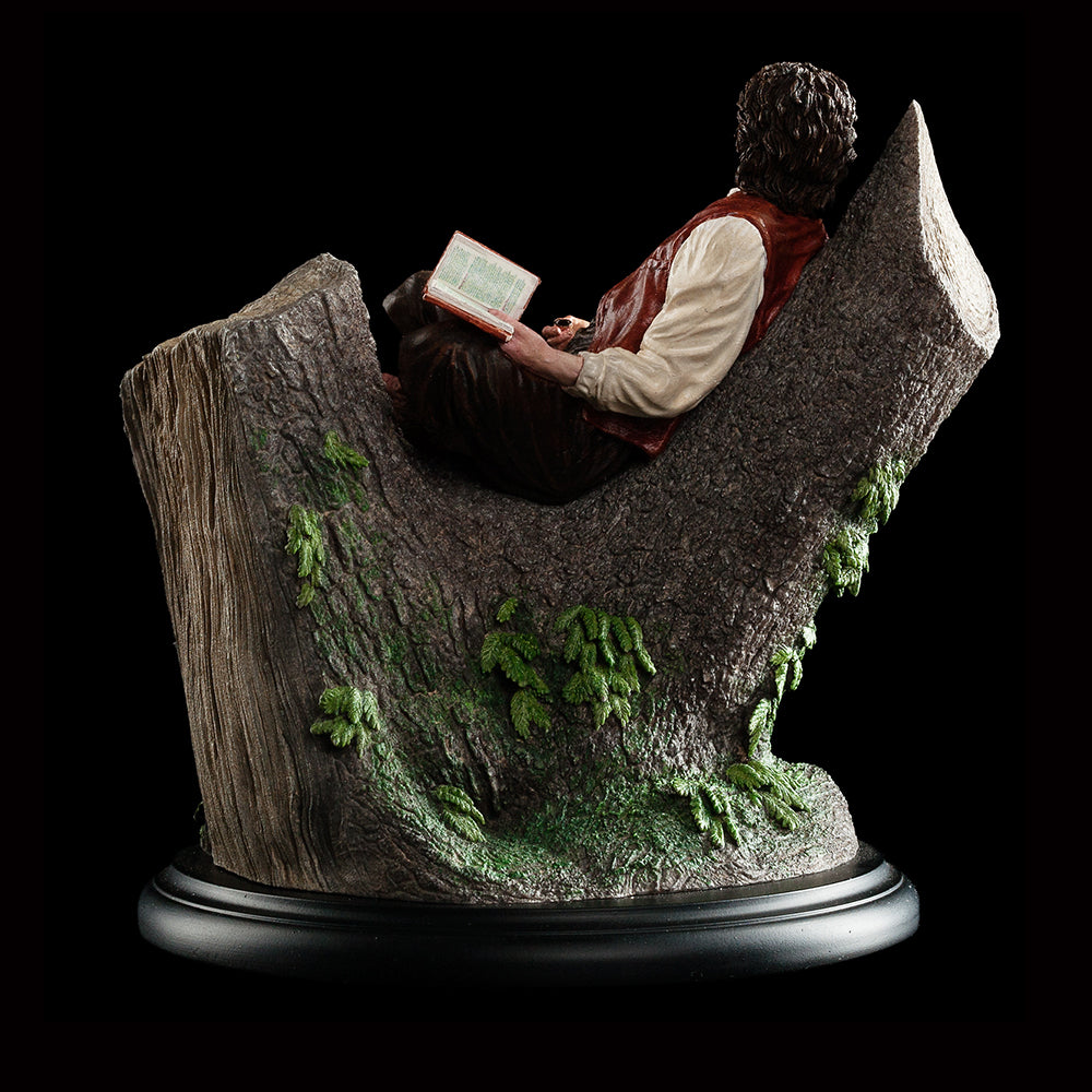 Lord of the Rings Frodo Baggins in Tree mini statute - WETA Workshop
