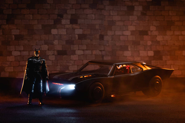 DC Comics The Batman Batmobile 1:18 & Batman Figure Hollywood Rides - Jada Toys
