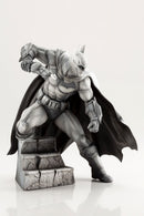 Kotobukiya DC Universe ARTFX+ Arkham Series 10th Anniversary Batman Statue-2