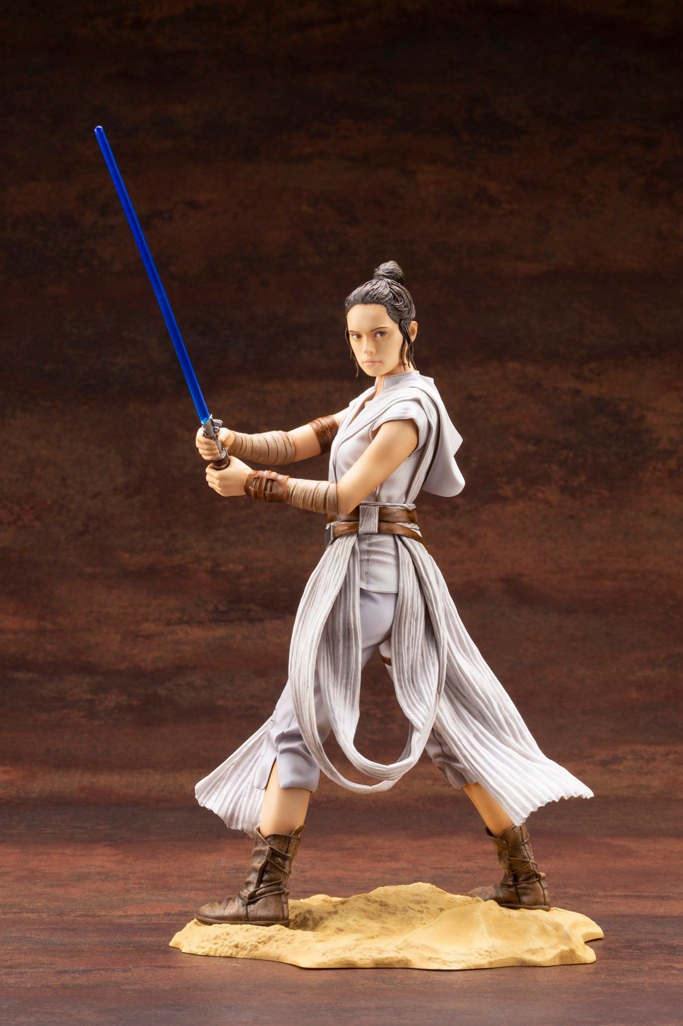 Kotobukiya Star Wars Rey ARTFX+ Statue