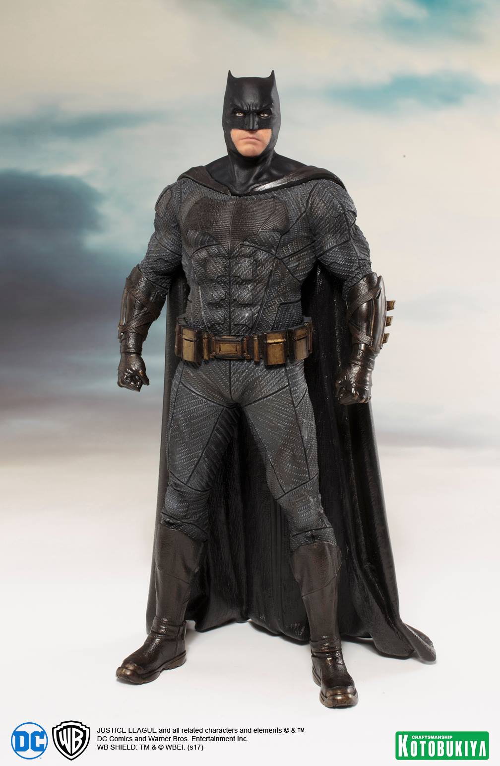 Kotobukiya DC Comics Justice League ARTFX+ Batman Statue - 0